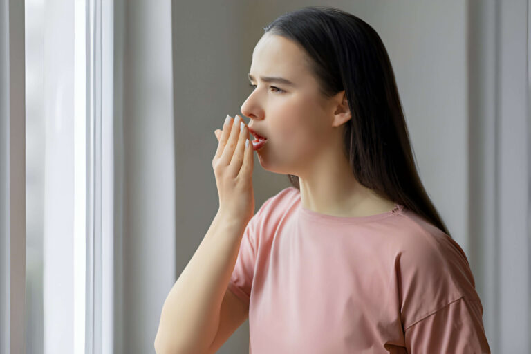 Focus on the main causes and treatments for bad breath